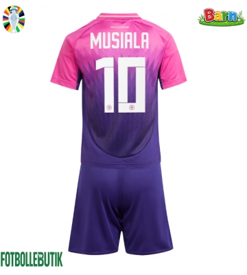 Tyskland Jamal Musiala #10 Bortaställ Barn EM 2024 Kortärmad (+ Korta byxor)